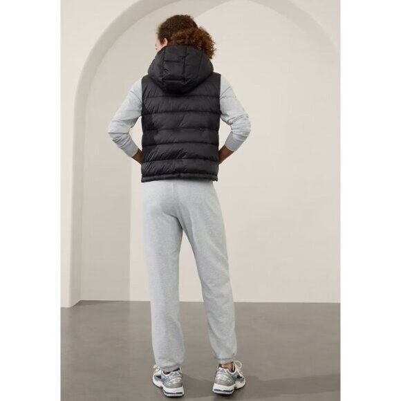 Athleta M Aire Puffer Vest in Black Size Medium - Picture 4 of 7